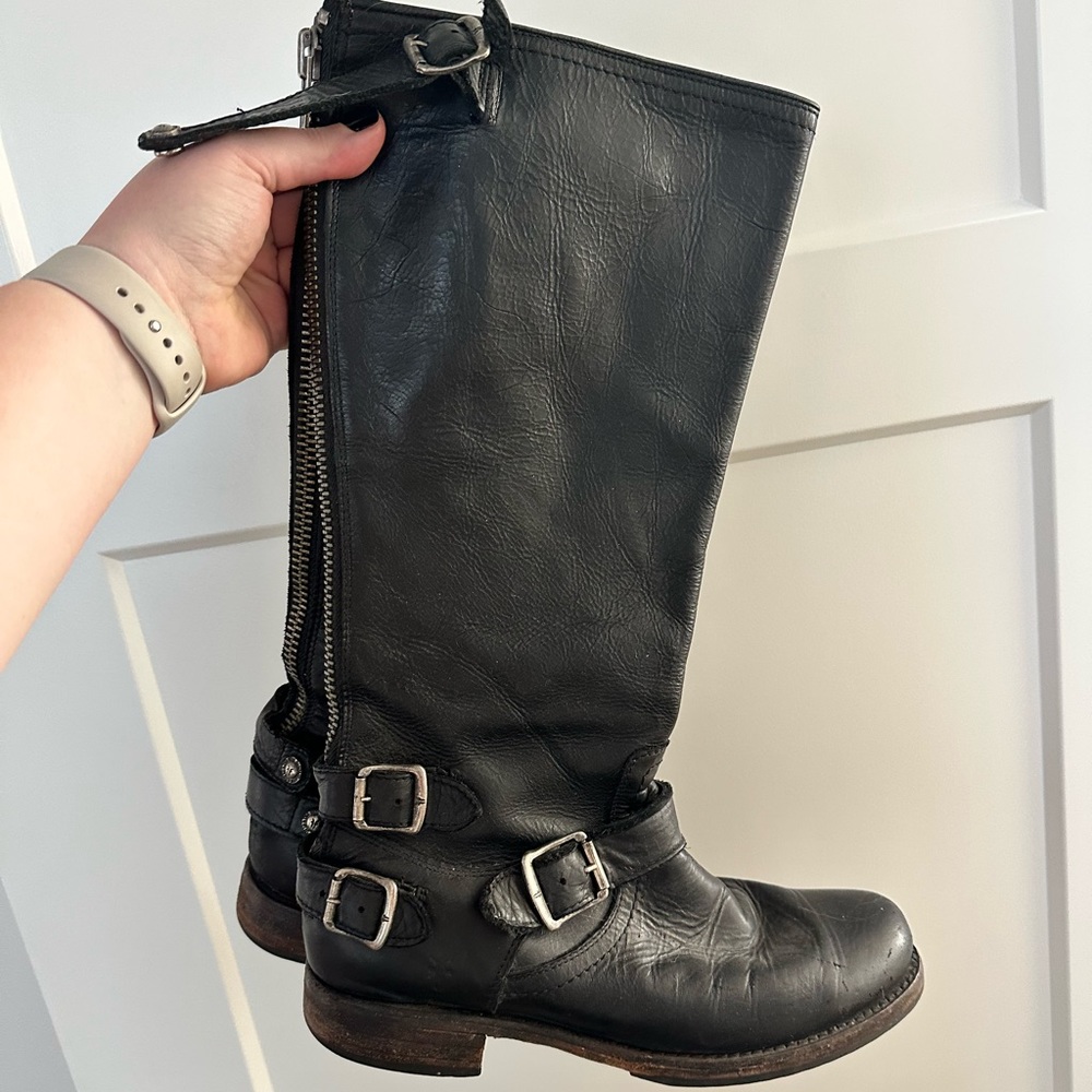 Frye Melissa back zip